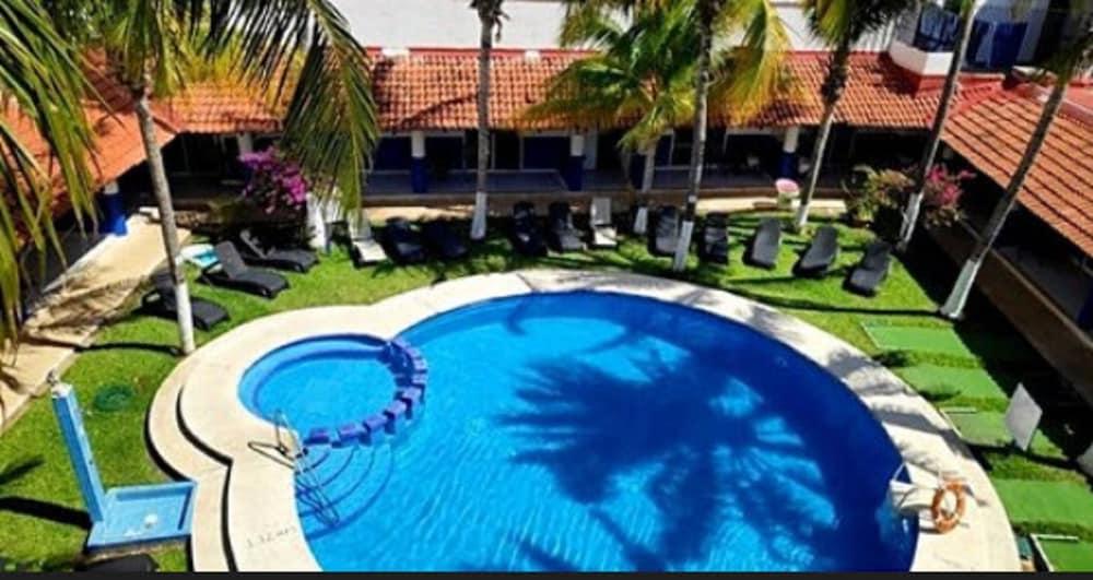 Hotel Plaza Almendros, Isla Mujeres Zewnętrze zdjęcie