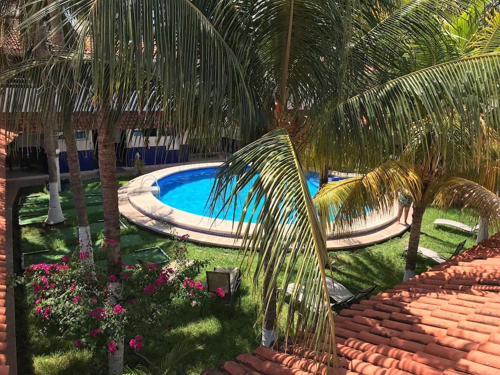 Hotel Plaza Almendros, Isla Mujeres Zewnętrze zdjęcie