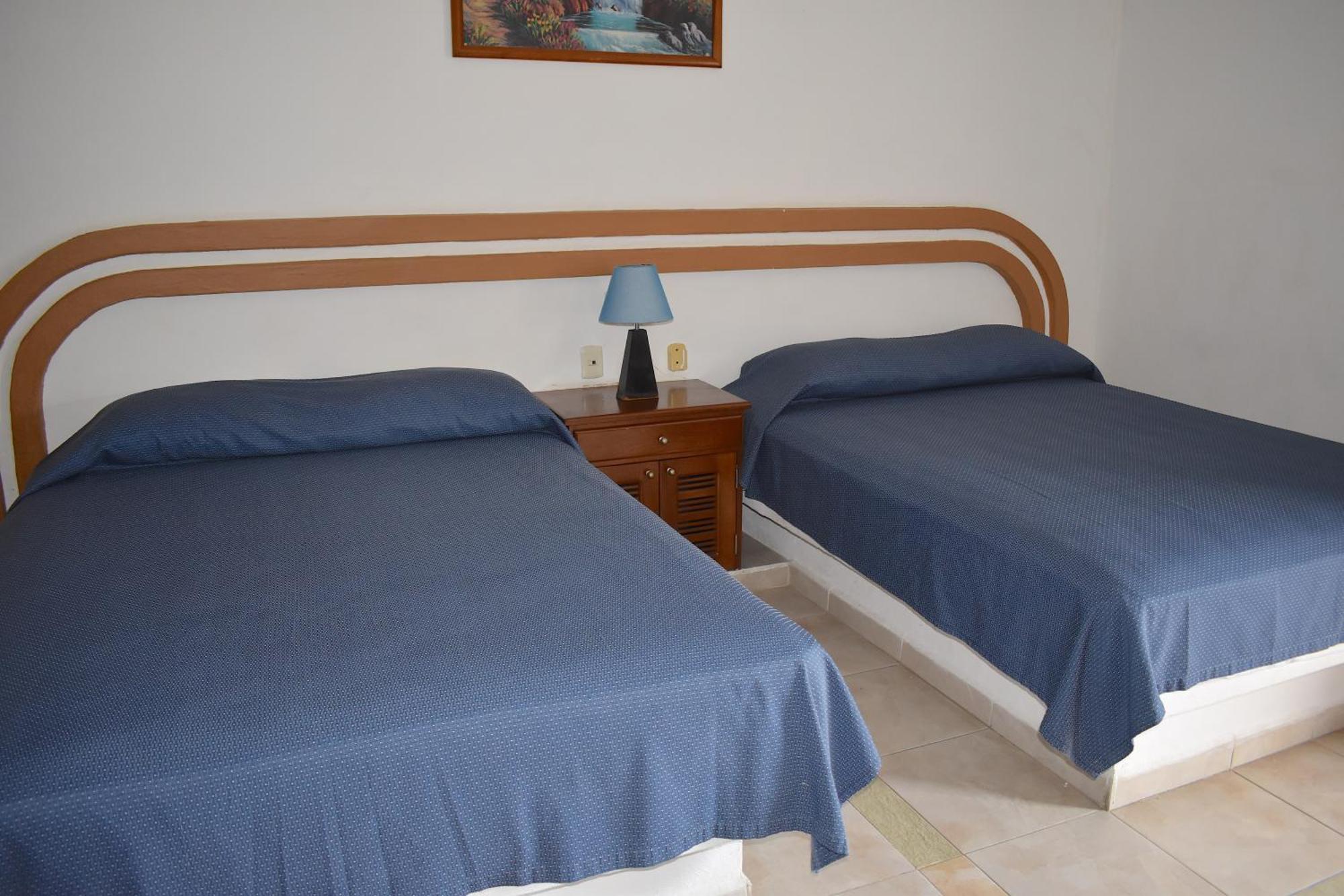 Hotel Plaza Almendros, Isla Mujeres Zewnętrze zdjęcie