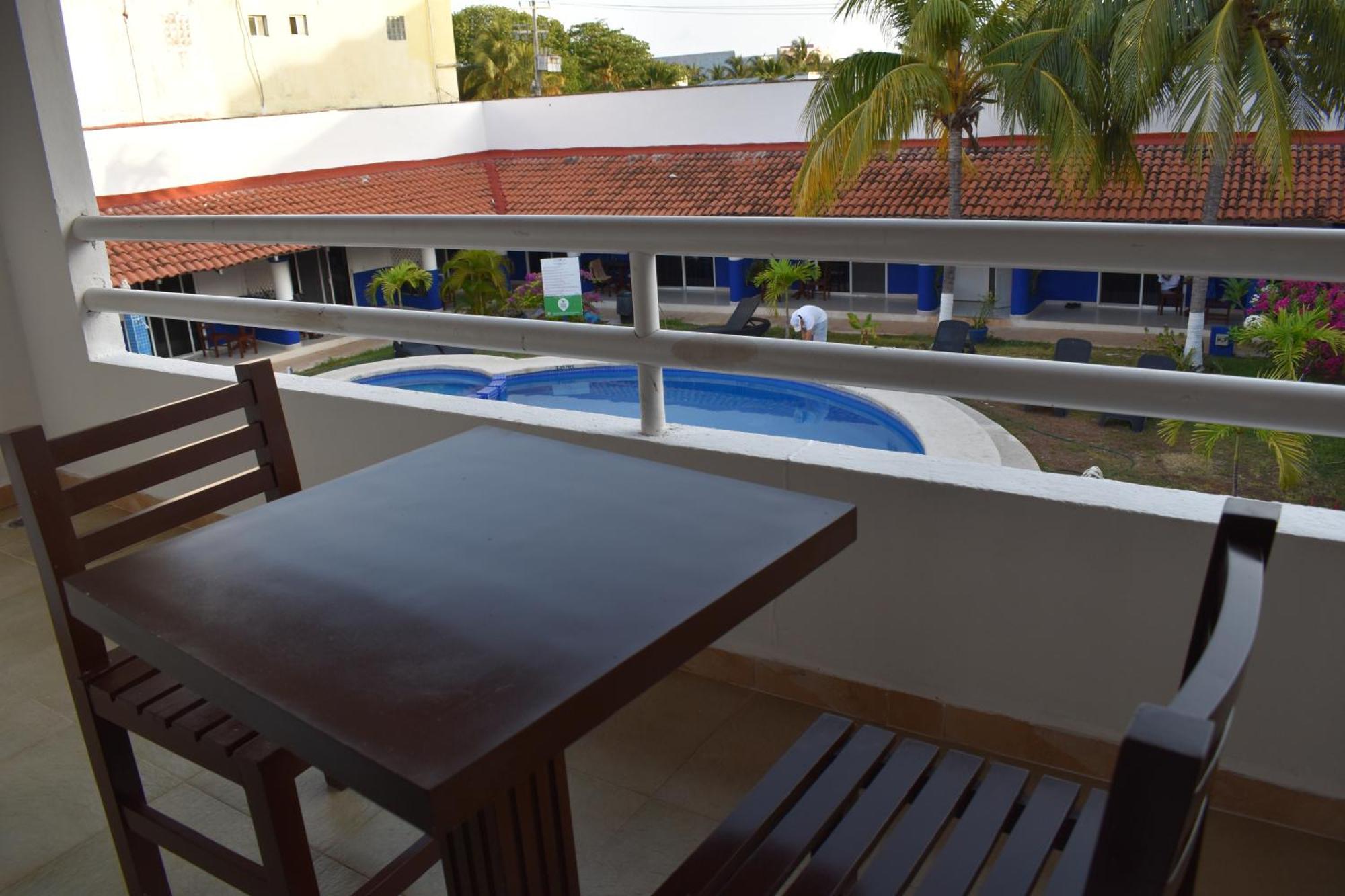 Hotel Plaza Almendros, Isla Mujeres Zewnętrze zdjęcie