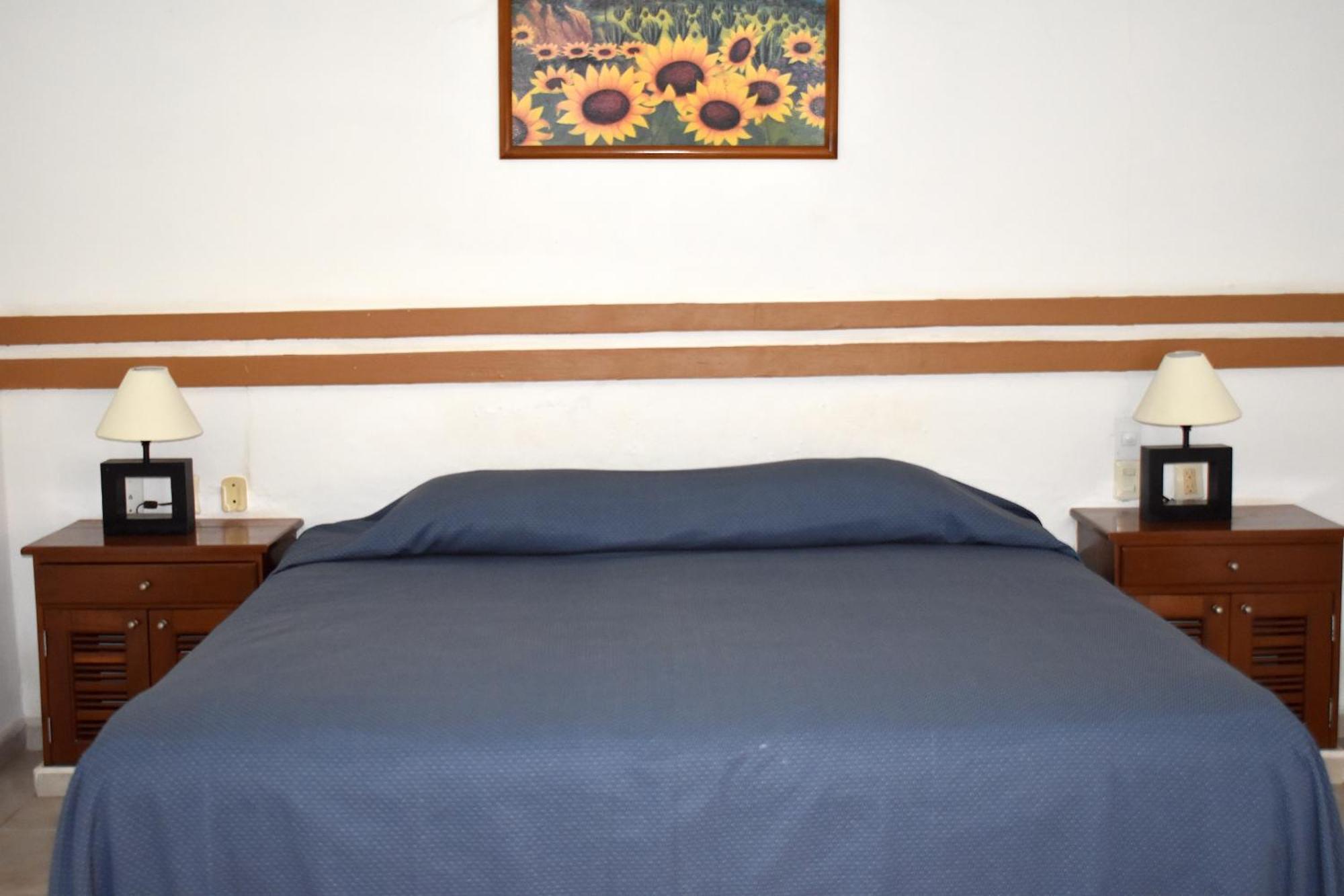 Hotel Plaza Almendros, Isla Mujeres Zewnętrze zdjęcie