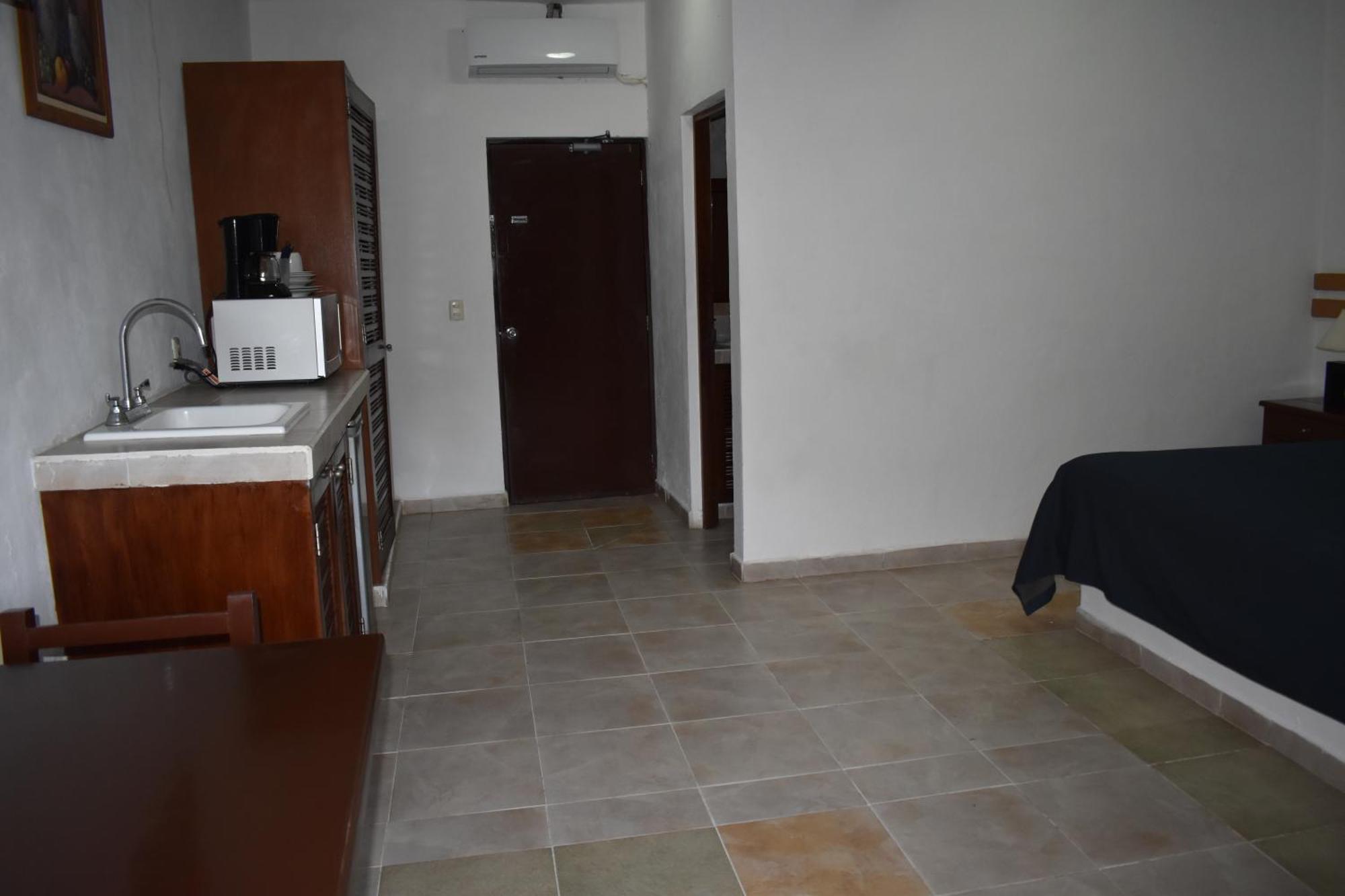 Hotel Plaza Almendros, Isla Mujeres Zewnętrze zdjęcie